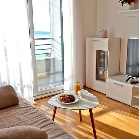 Apartman Mime Stanici Luaran gambar