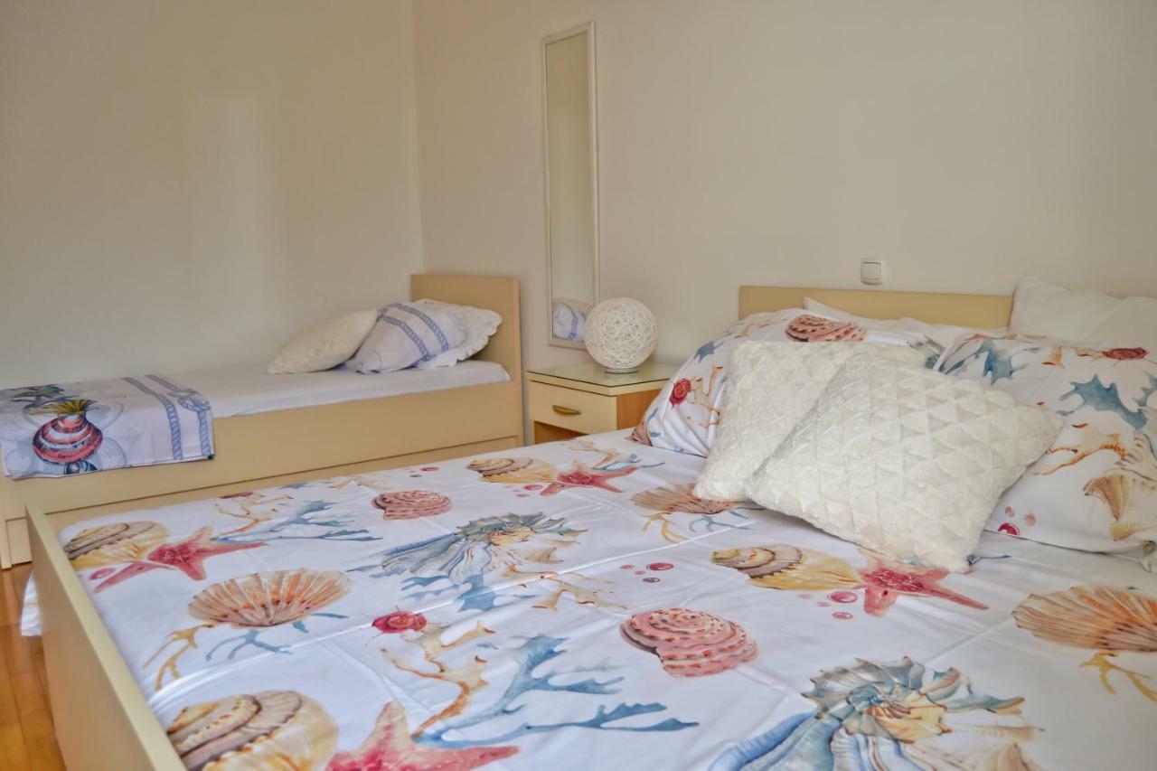 Apartman Mime Stanici Luaran gambar
